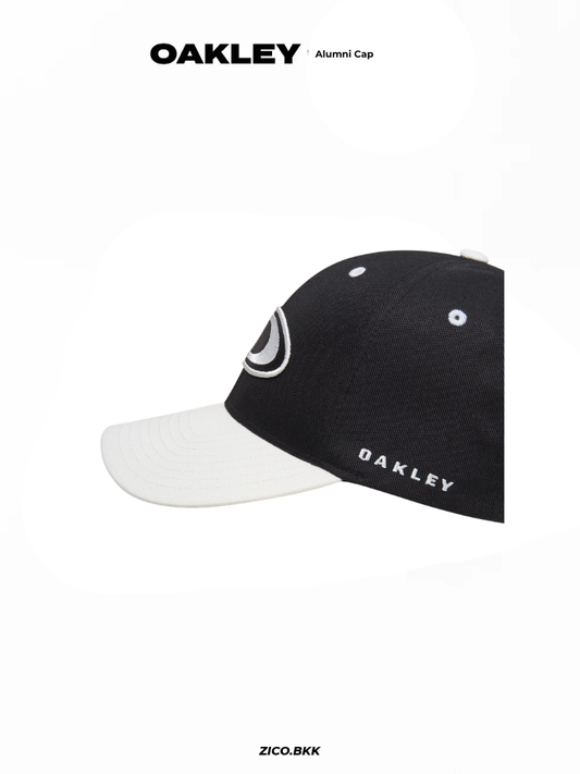 Oakley Alumni Cap (Black)