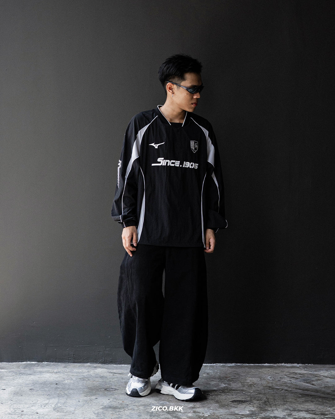 Mizuno Retro Football Long Sleeve Jersey 2026