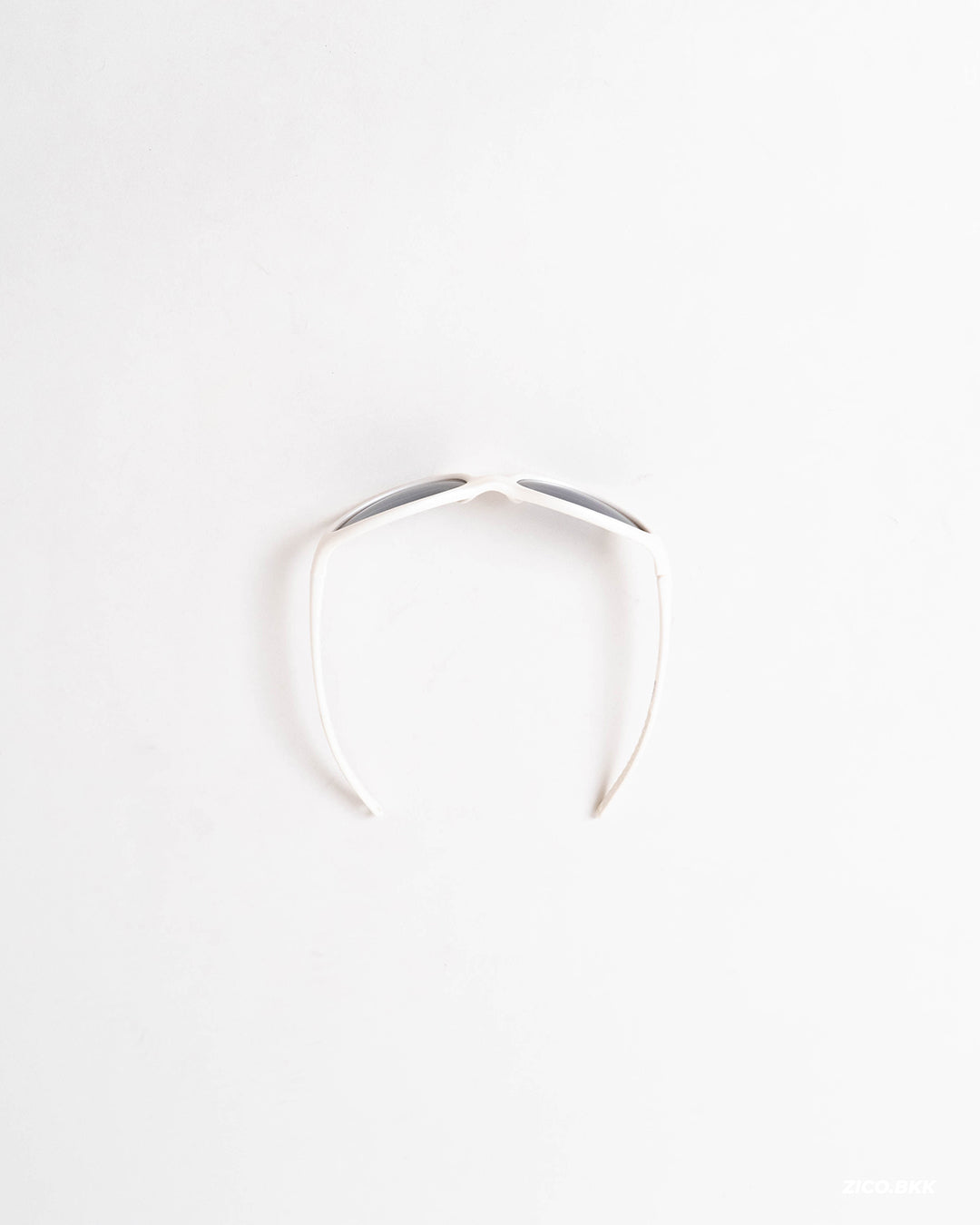 Ridar Peak - R182 Universal White