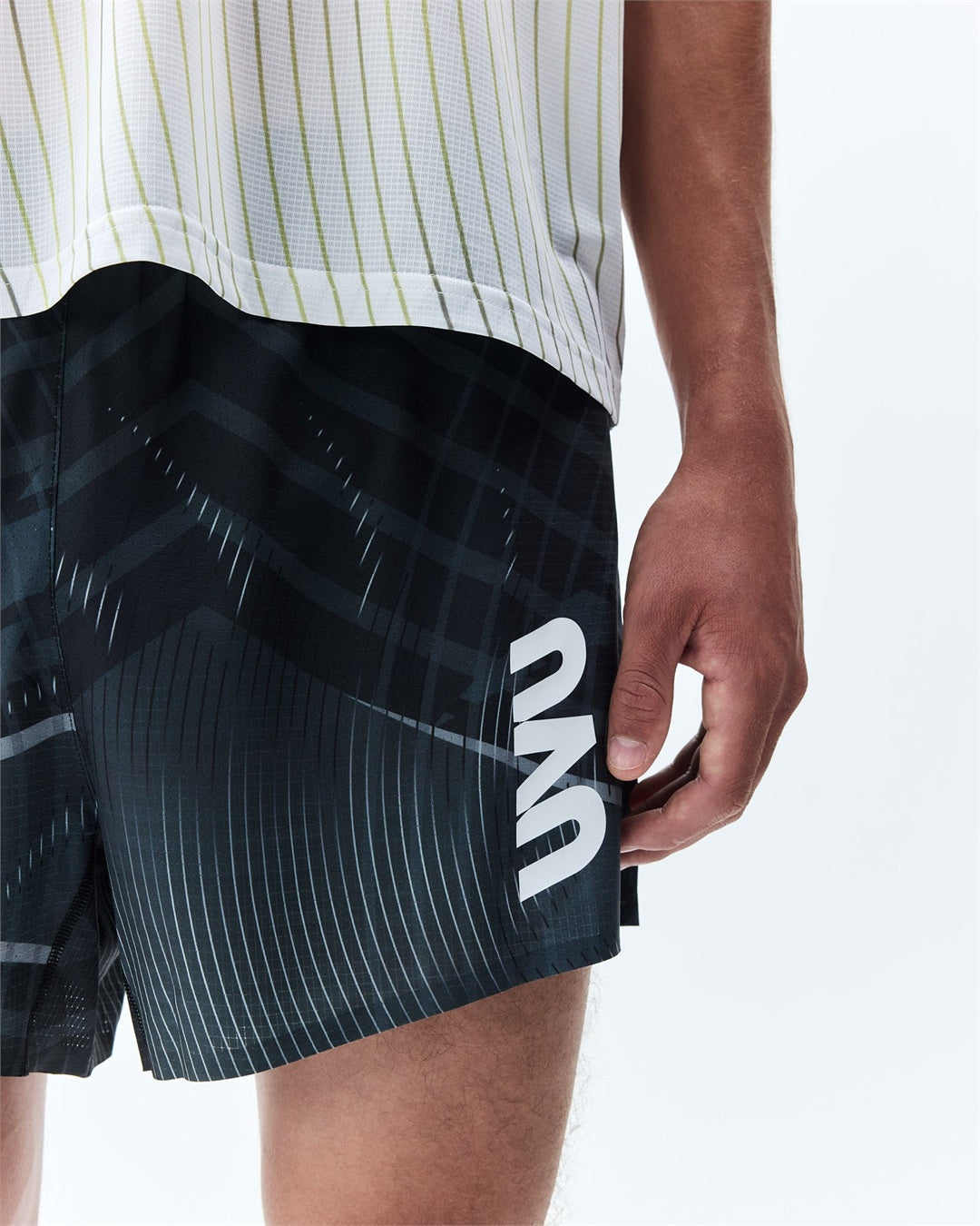 UVU Split Short SS26 Black/Grey — Official gallery 5 — detail