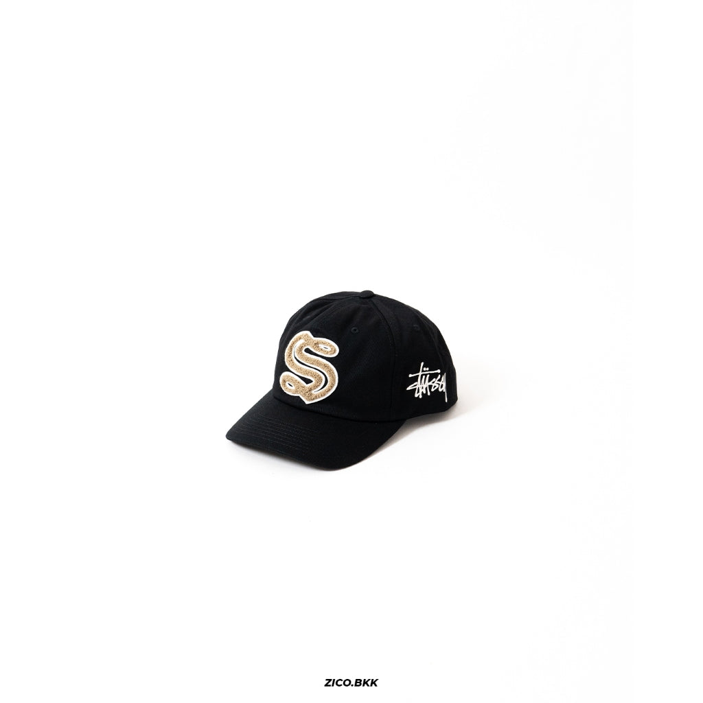 Stussy Mid-Depth Gothic S Snapback Cap