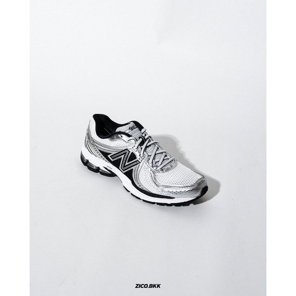 New Balance 860V2 "Black White Silver" (ML860XD)