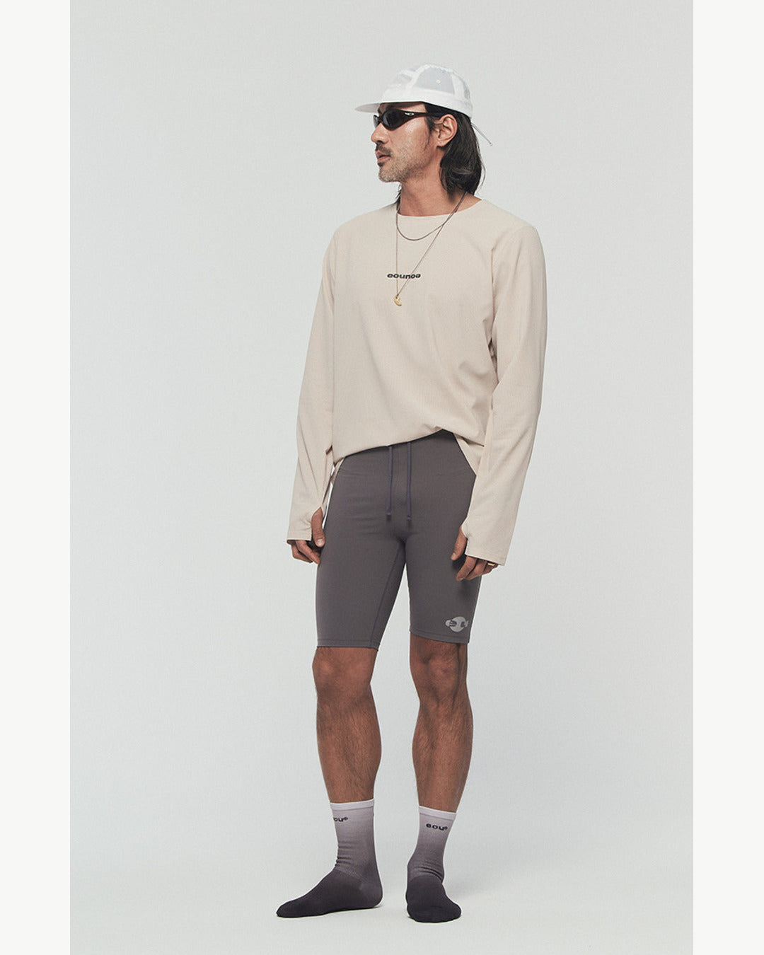 EOU AIRGRID LS001 Cream - full editorial view