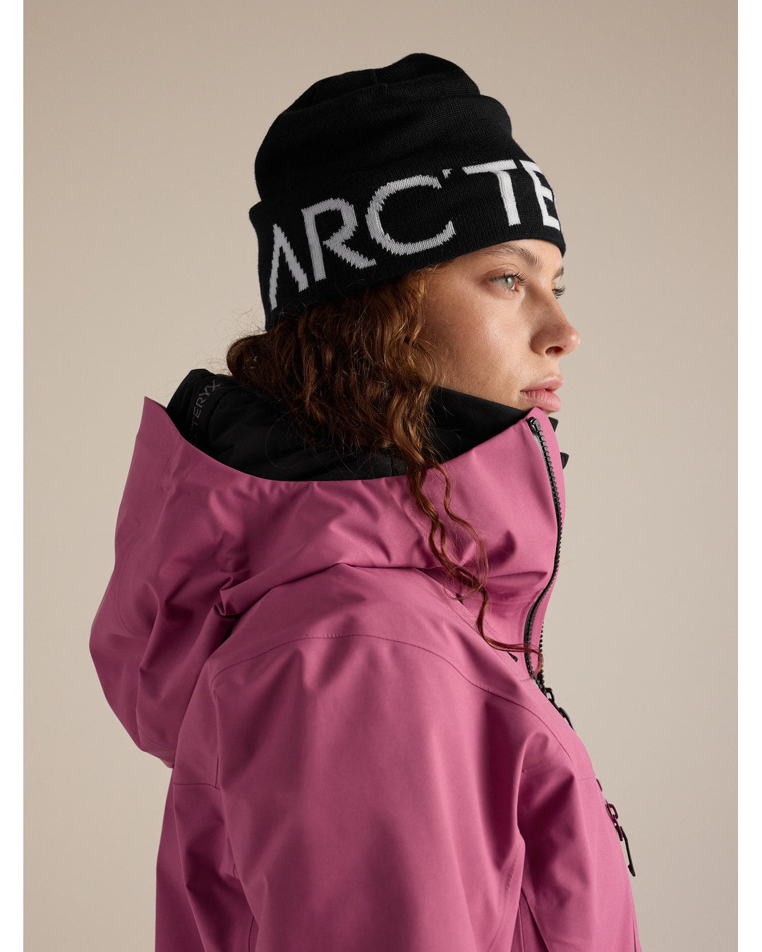 ZICO.BKK | correction | word-head-toque-orca | 04
