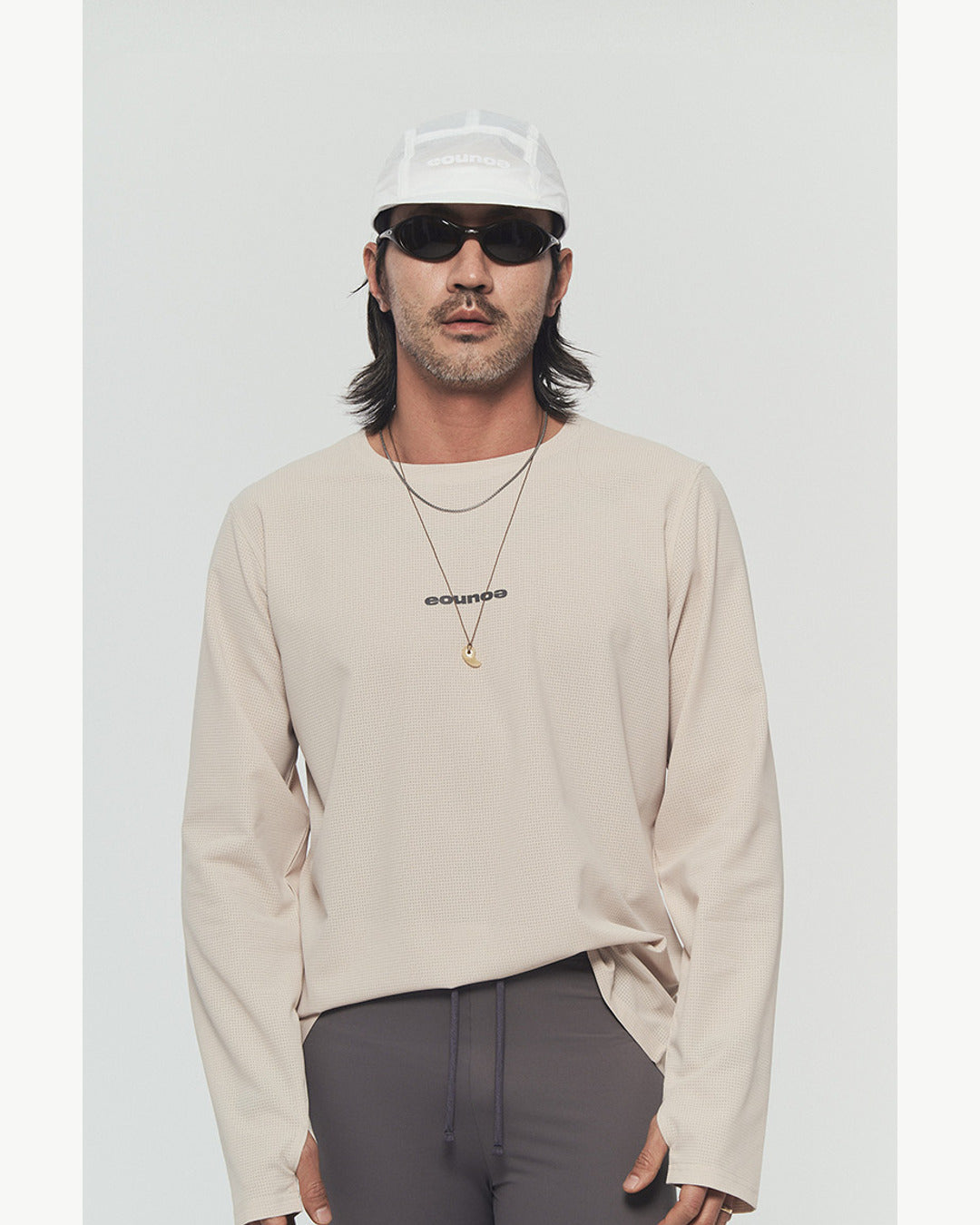 EOU AIRGRID LS001 Cream - front editorial detail