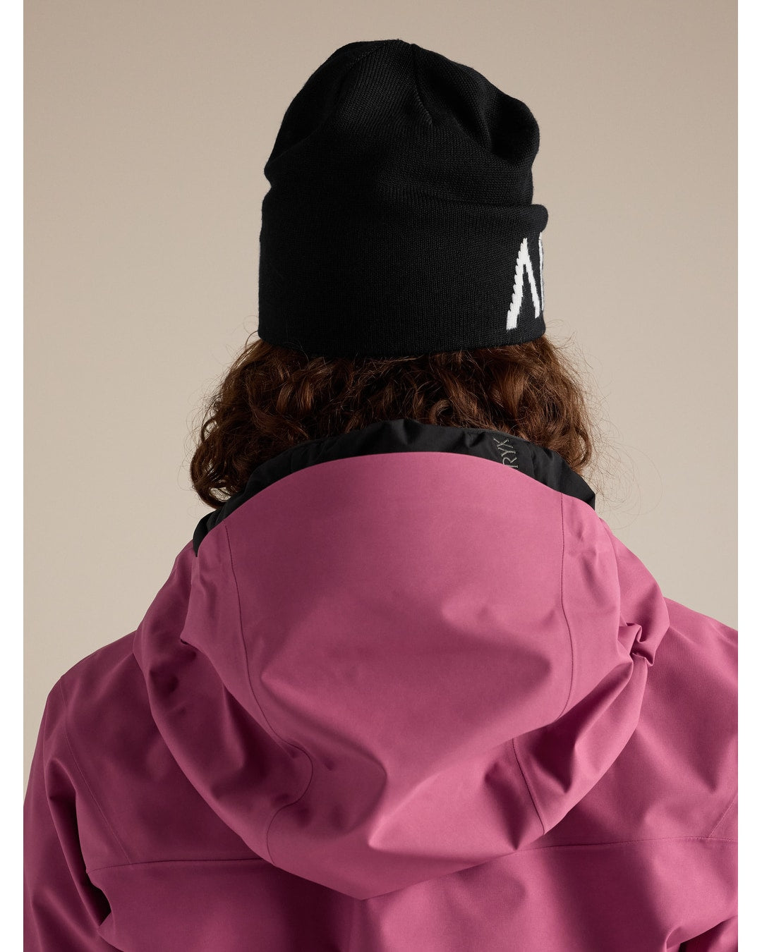 ZICO.BKK | correction | word-head-toque-orca | 05