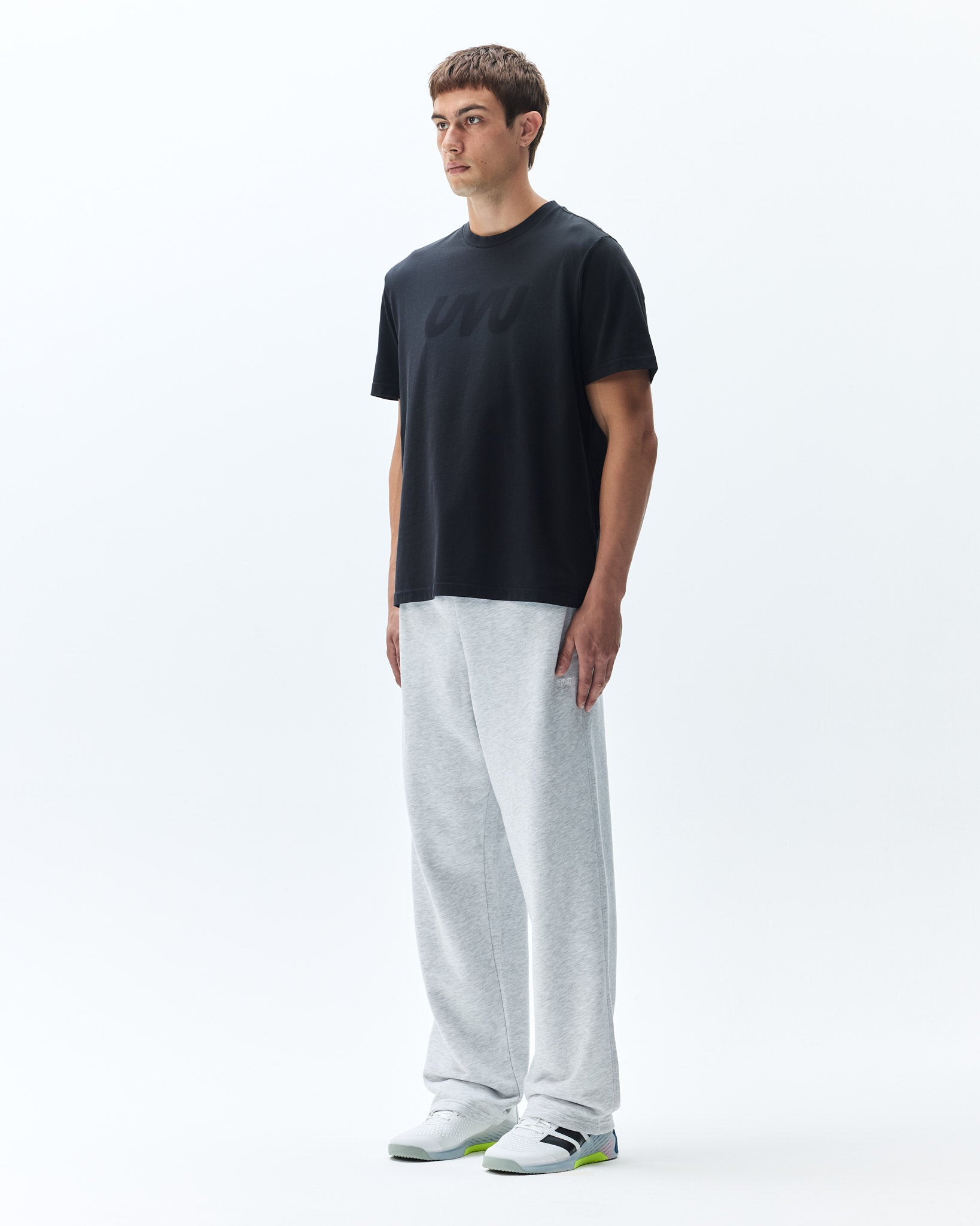 UVU T-Shirt Washed Black worn detail