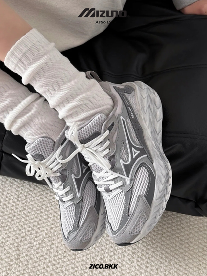 Mizuno Astro LS (Gray)