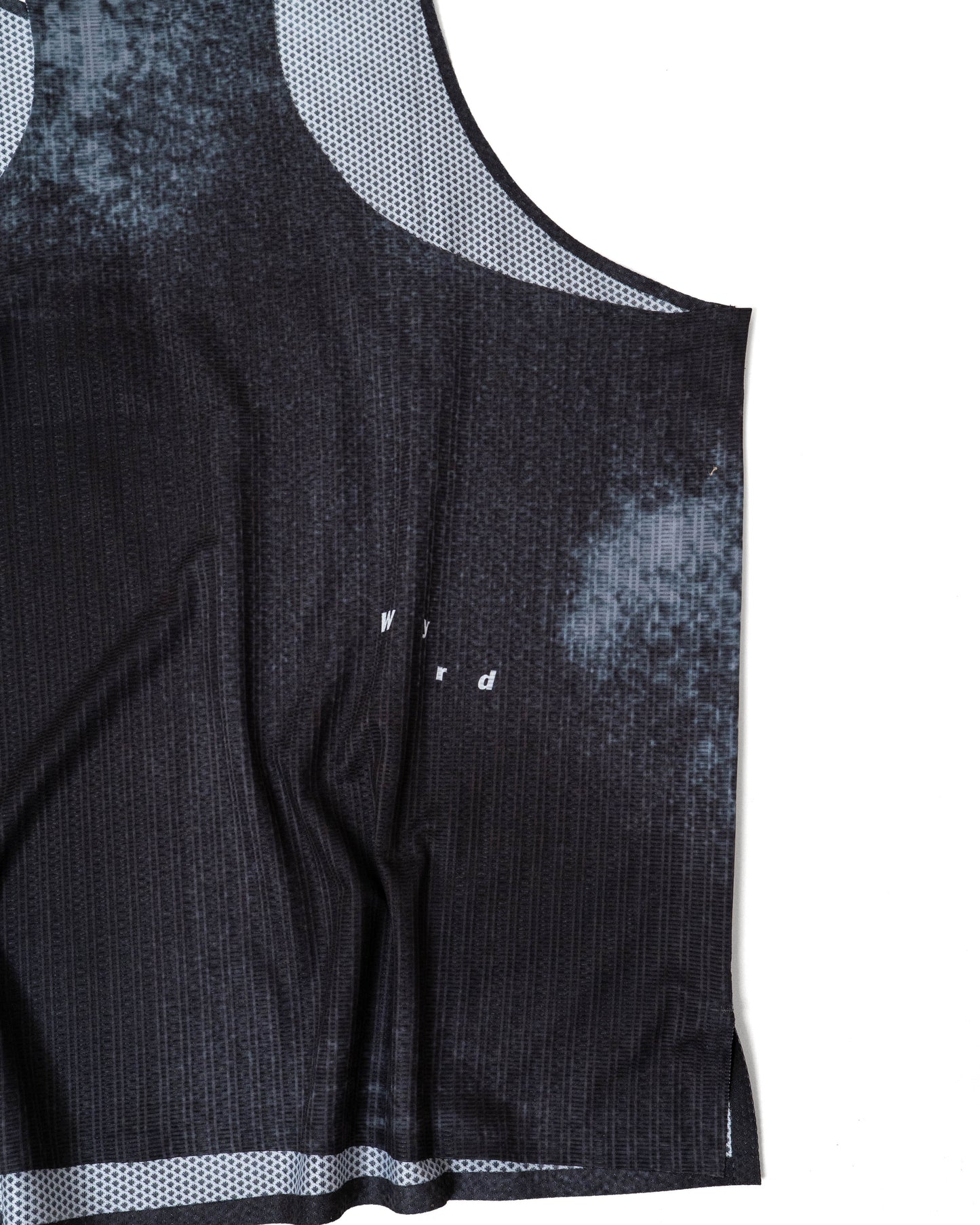 Wyrd Mineral Singlet - Black