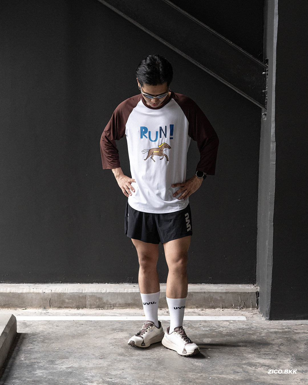 EOU Horse Raglan Mesh Long Sleeve Tee