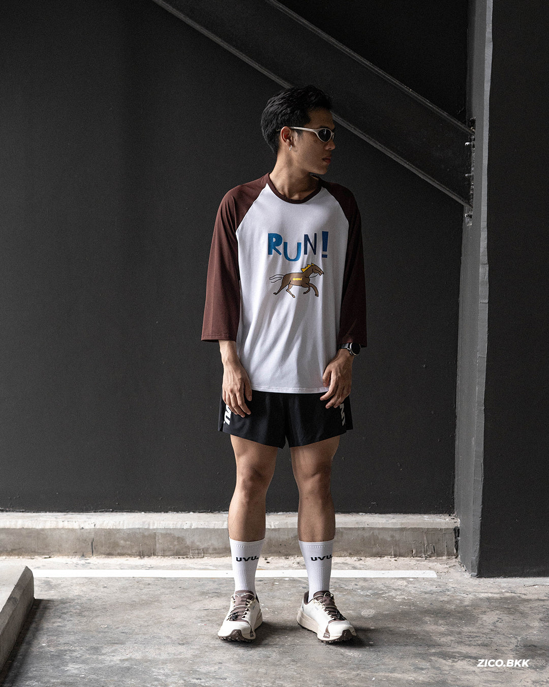 EOU Horse Raglan Mesh Long Sleeve Tee