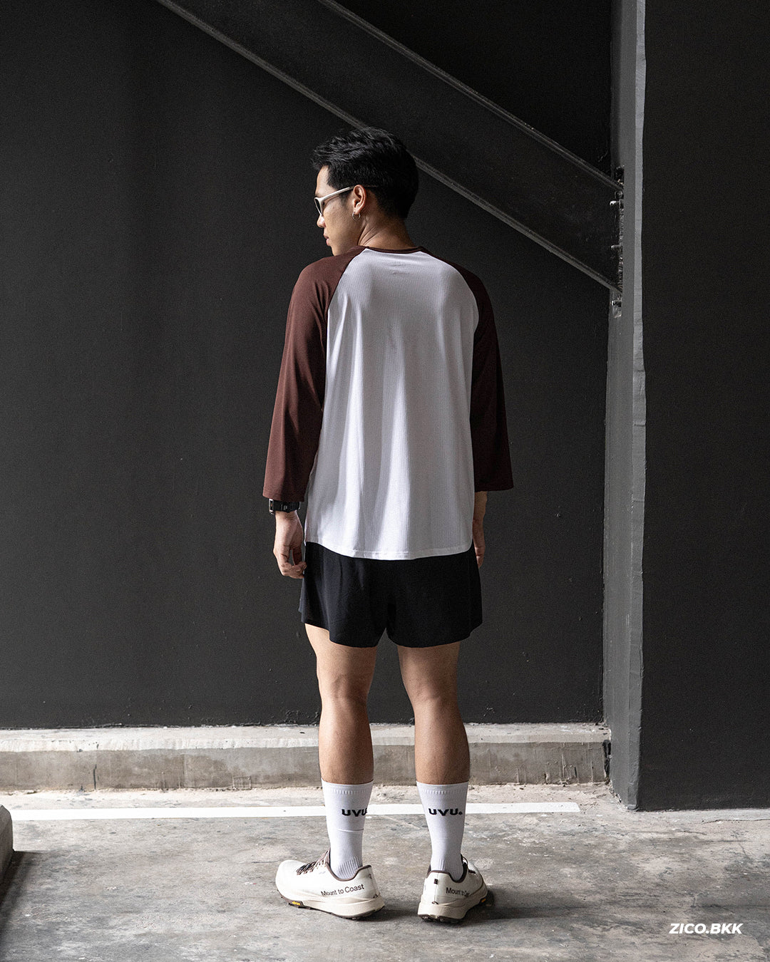 EOU Horse Raglan Mesh Long Sleeve Tee