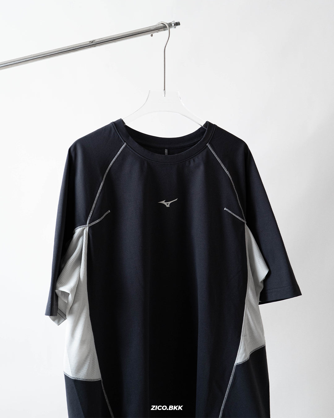 Mizuno Logo Tee 2026 (K2CA63E2) - Mizuno T-Shirt | ZICO.BKK