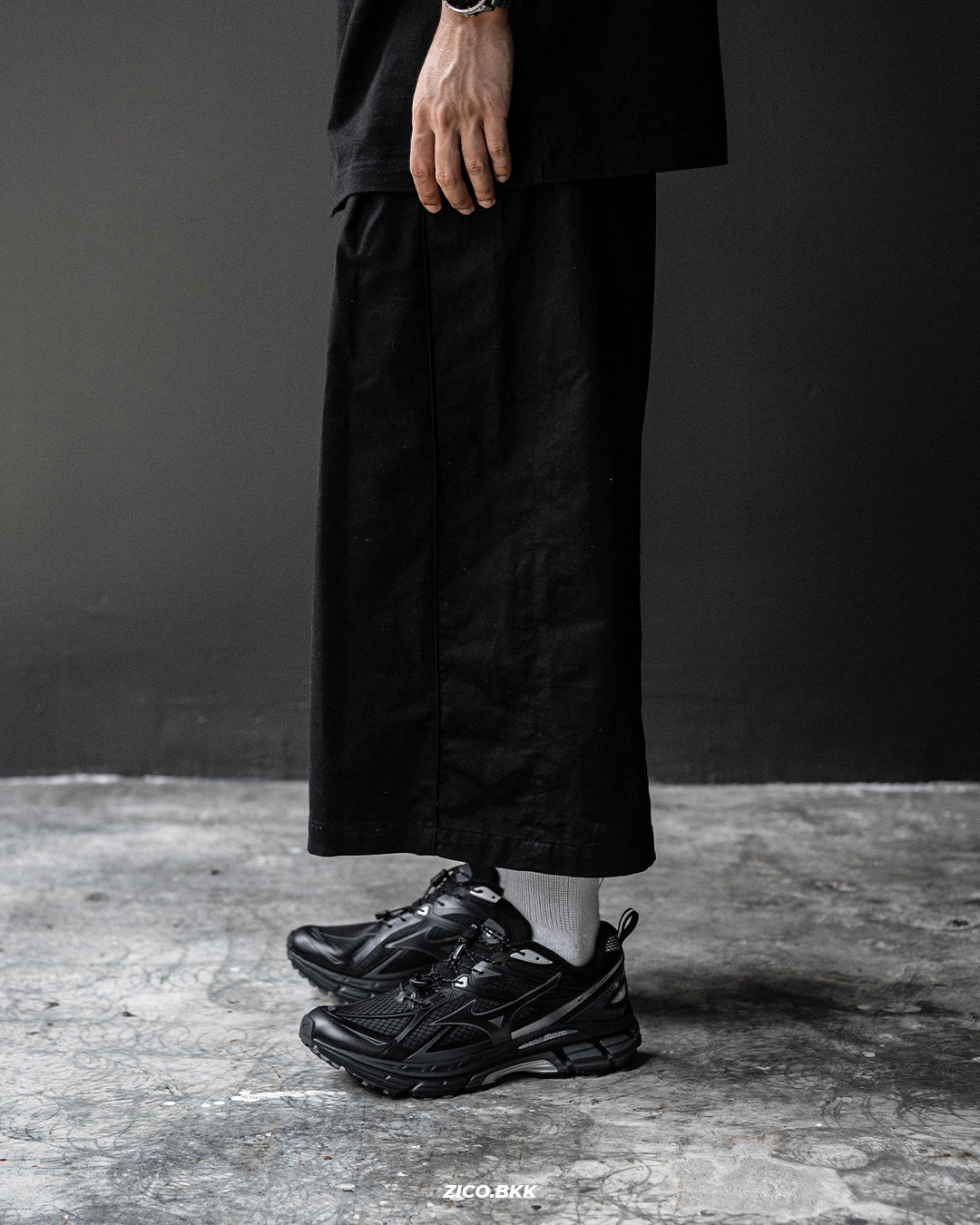 Mizuno Halo Mix TL (All Black) - Mizuno Sneakers | ZICO.BKK