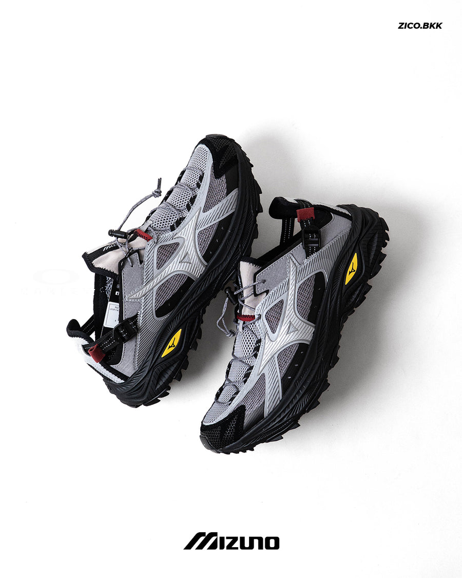 Mizuno Racer Trail SE V2 (Grey/Red)