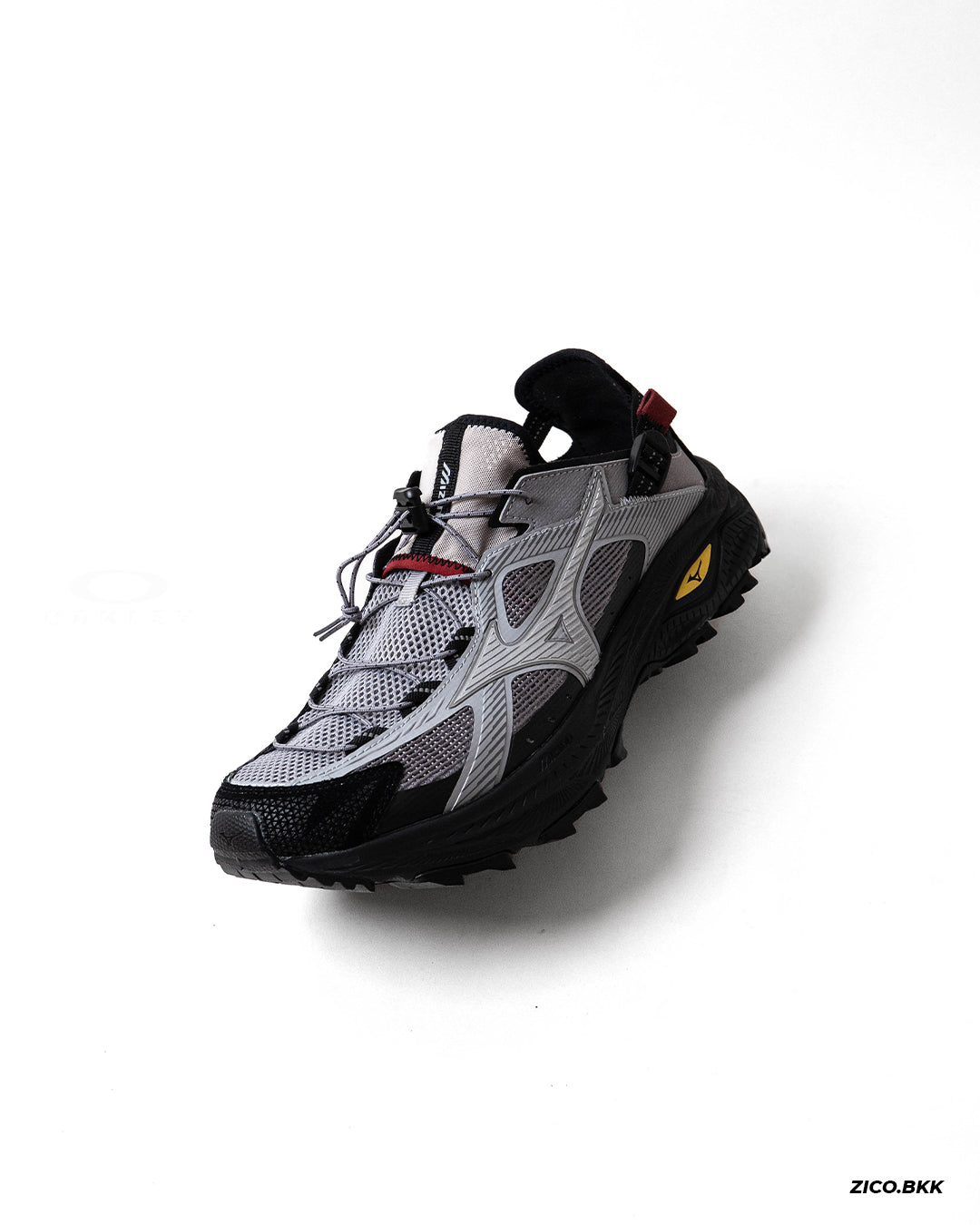 Mizuno Racer Trail SE V2 (Grey/Red)
