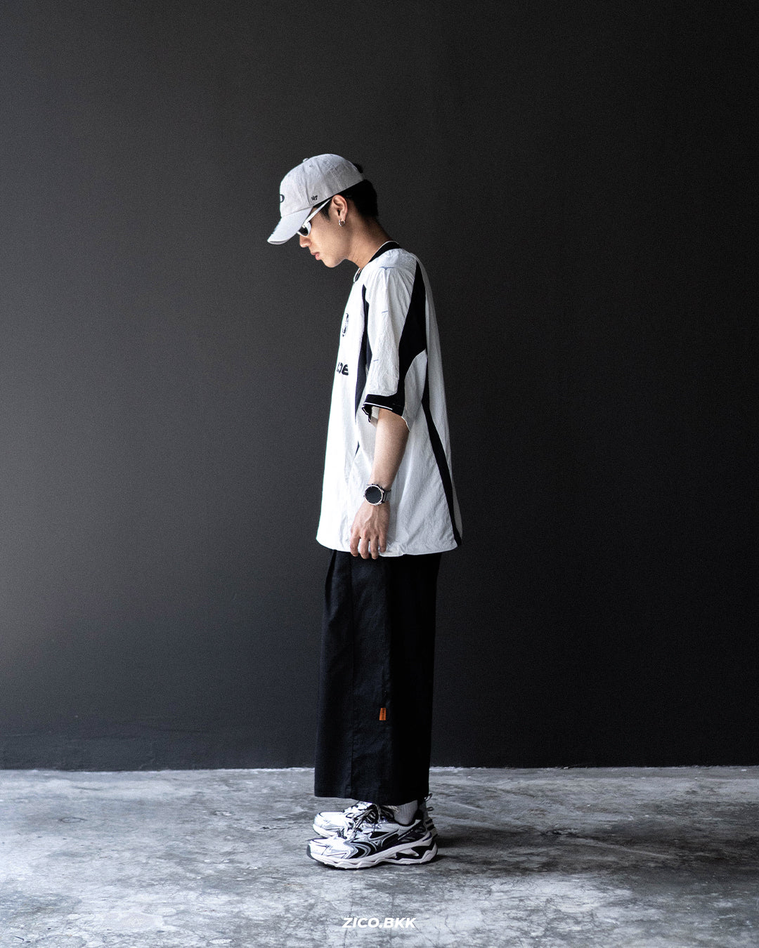 Mizuno XLG 2K - Silver - Adidas Sneakers | ZICO.BKK