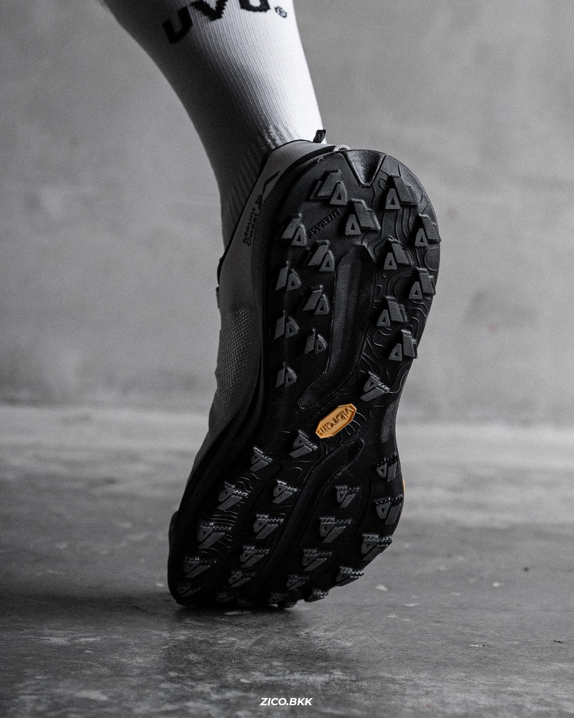 Mount to Coast T1 - Tephra - Mount to Coast Trail Running Shoes | ZICO.BKK