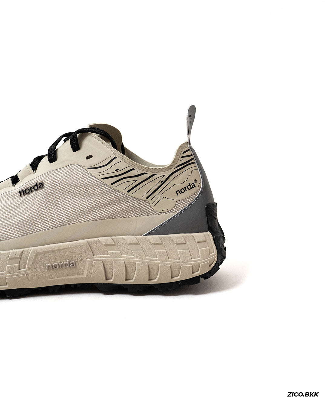 Norda 001A Women's - Almond