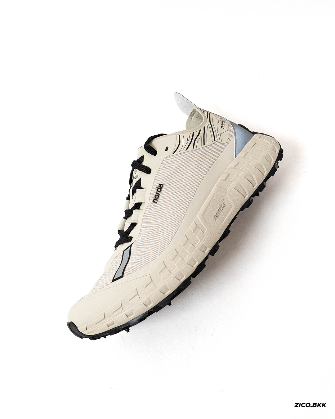 Norda 001A Men's - Almond
