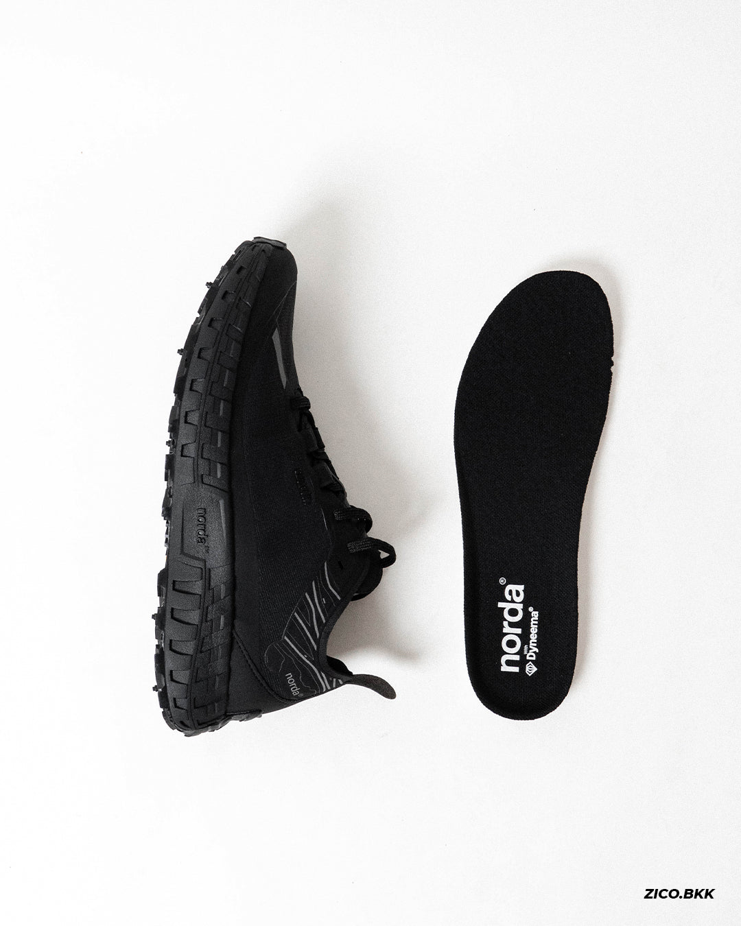 Norda 001A Men's - Stealth Black