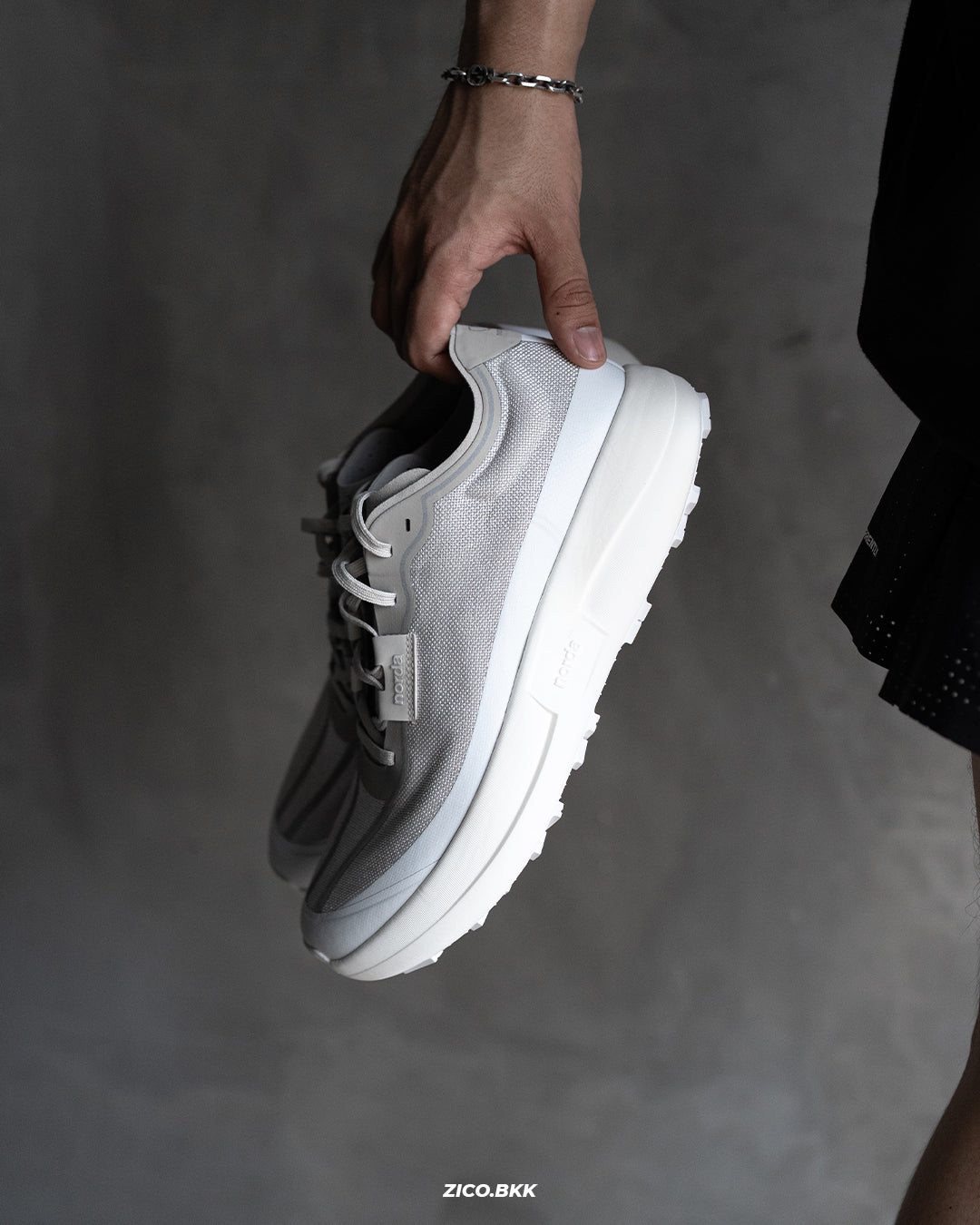 Norda 005 Men's - Neve
