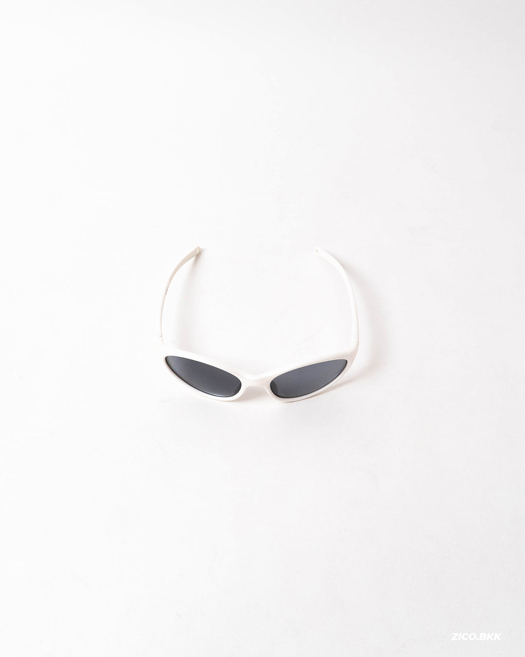 Ridar Peak - R182 Universal White