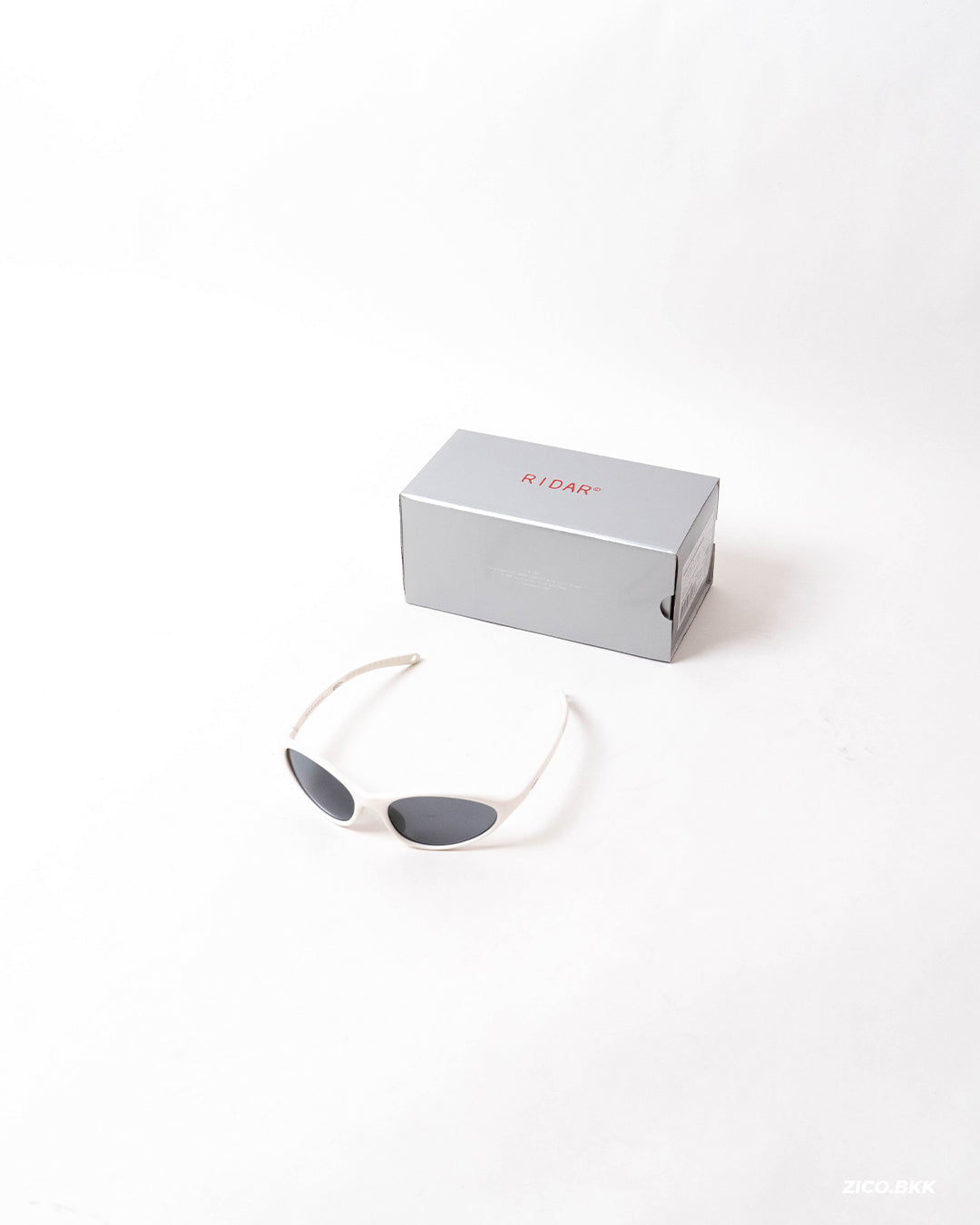 Ridar Peak - R182 Universal White