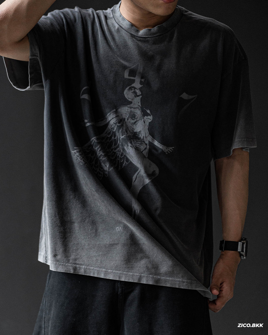 Represent 247 Fallen Angel Graphic T-Shirt - Vintage Black