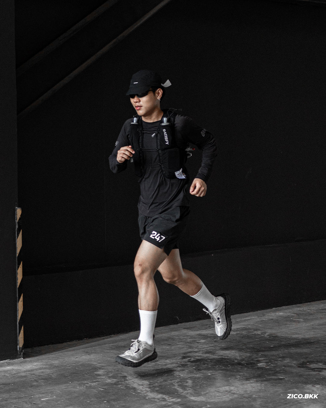 Represent 247 Fused Shorts - Black