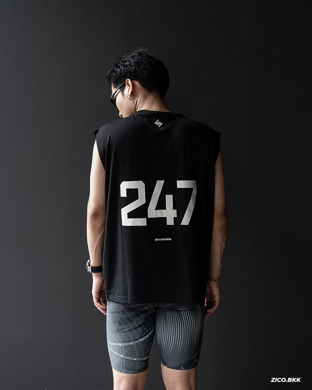 Represent 247 Oversized Tank
