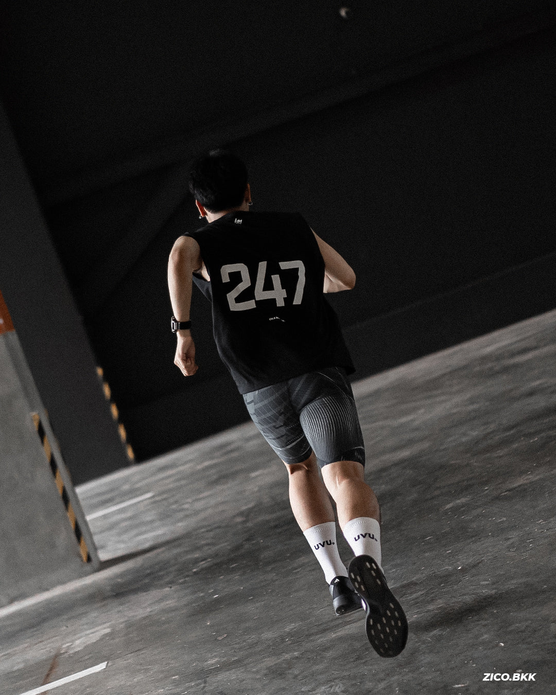 Represent 247 Oversized Tank