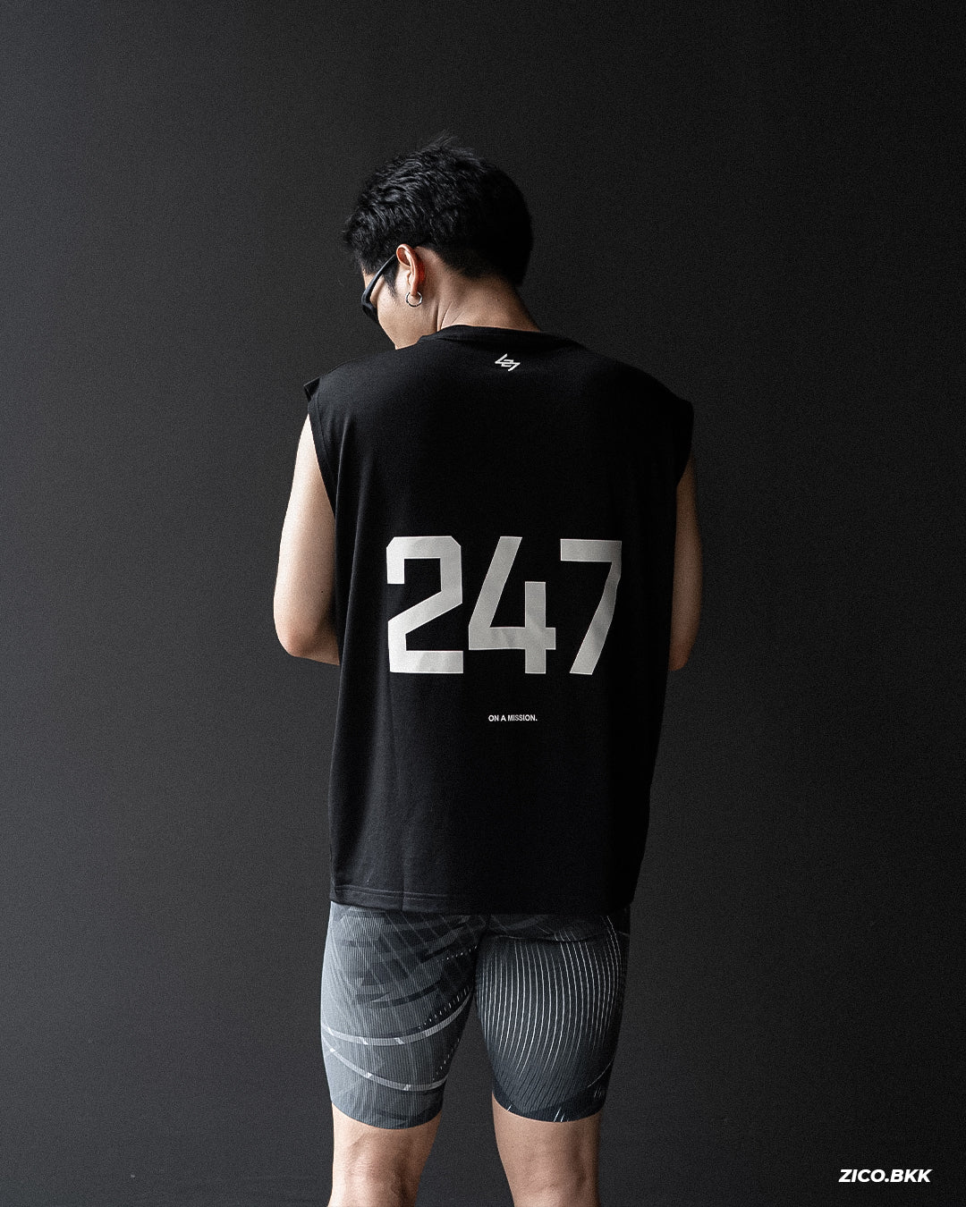 Represent 247 Oversized Tank