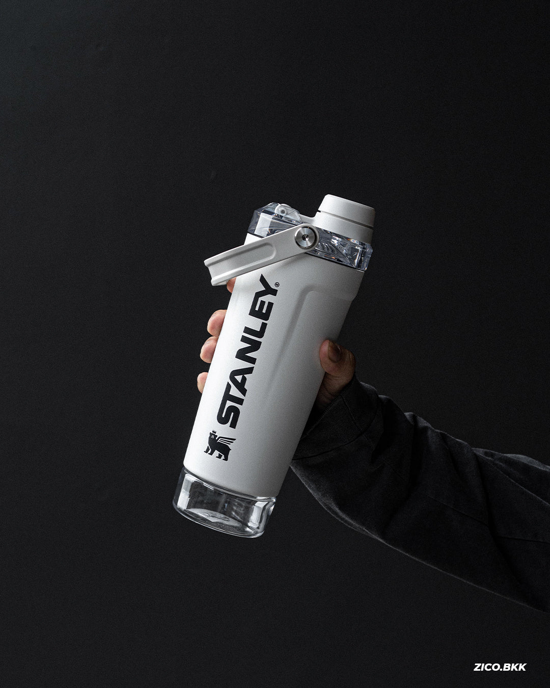 Stanley The Vitalize Shaker Bottle 20oz