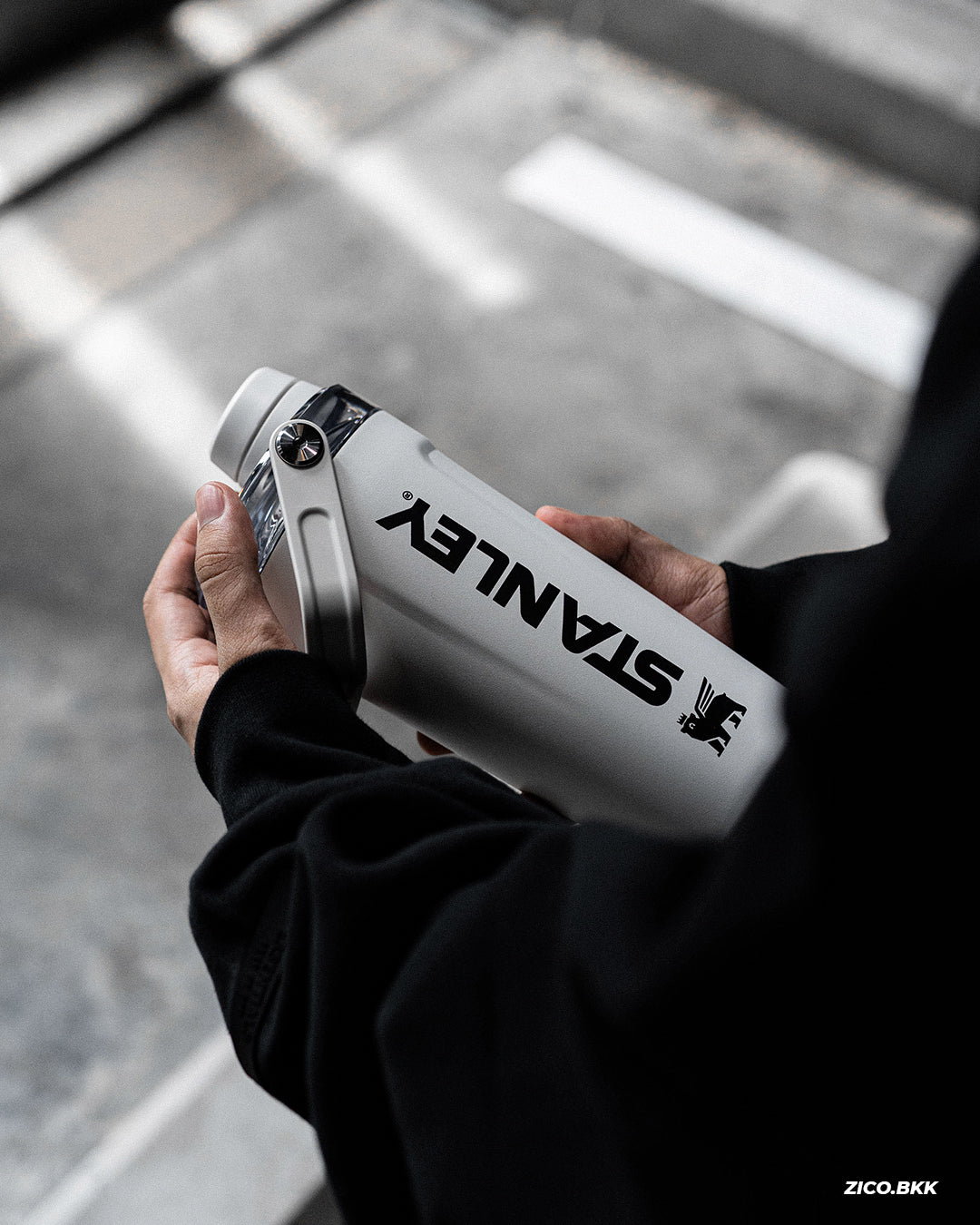 Stanley The Vitalize Shaker Bottle 20oz