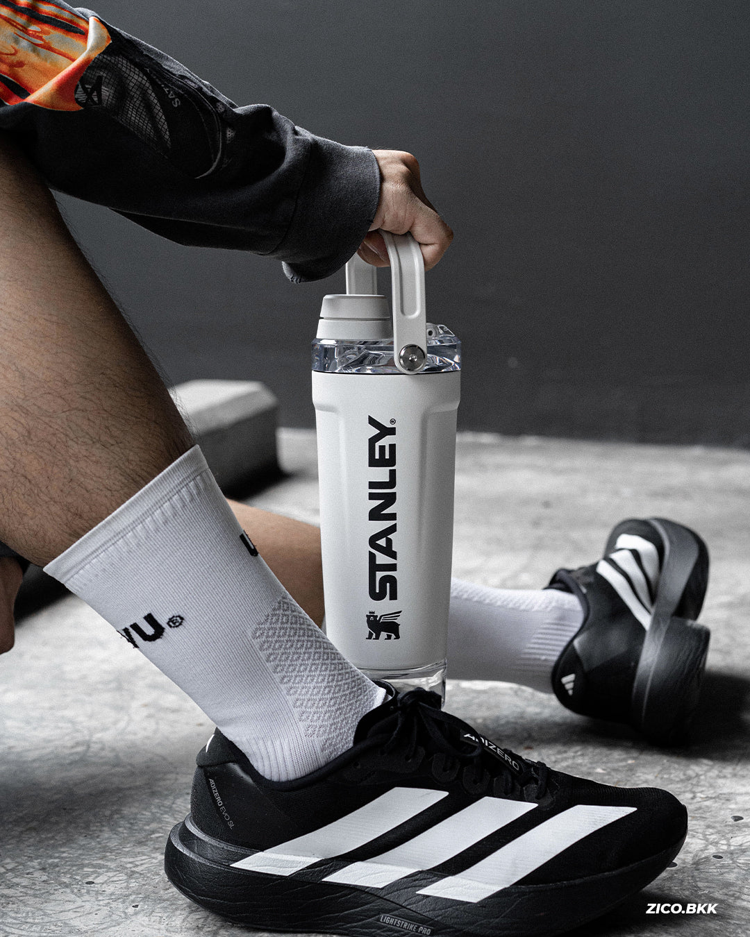 Stanley The Vitalize Shaker Bottle 20oz