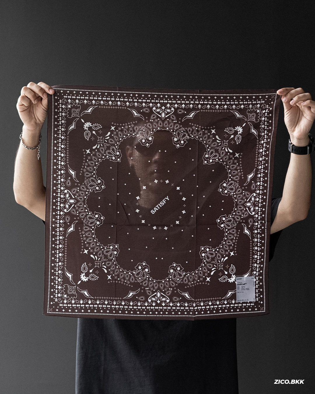 Satisfy SoftCell™ Bandana (Paisley)