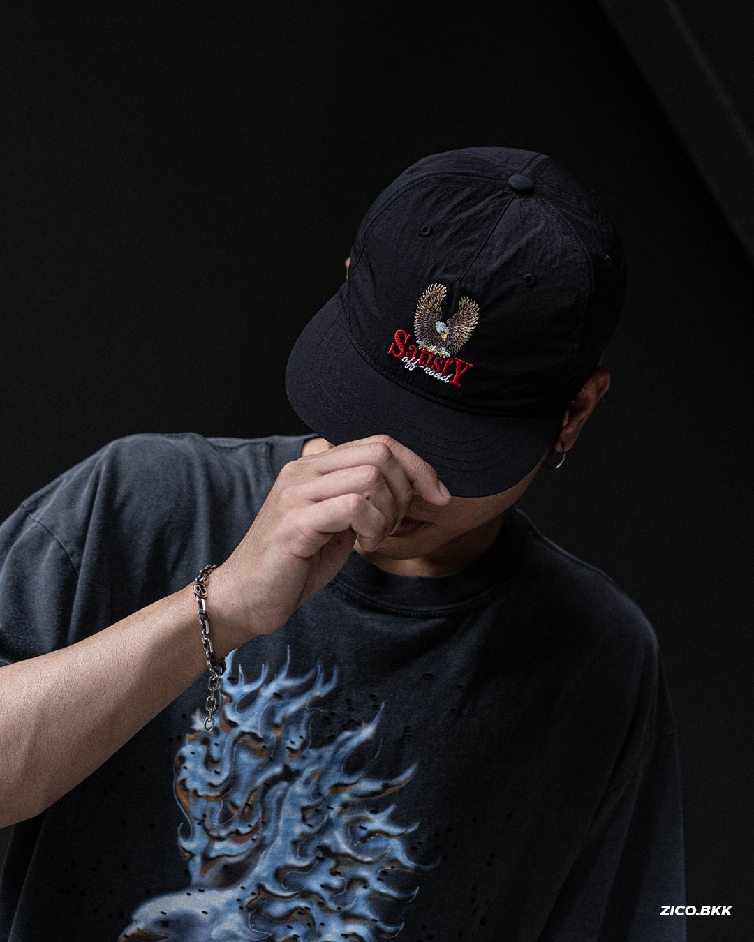 Satisfy FliteSilk™ 5-Panel Pinch Cap (Eagle Offroad) - Black