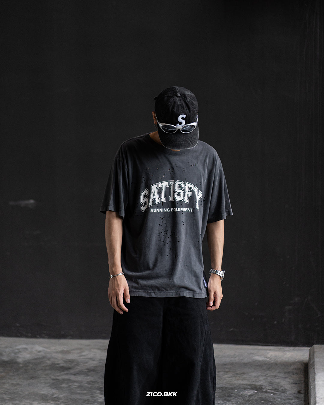Satisfy MothTech™ T-Shirt (Running Equipment)