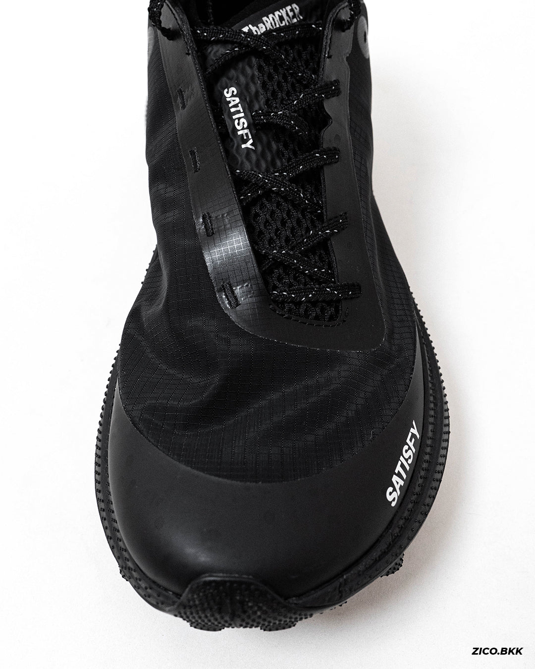 Satisfy TheROCKER™ - Jet Black
