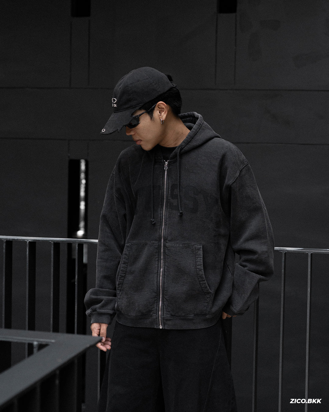 Stüssy Faded Graphic Zip Hoodie - Washed Black