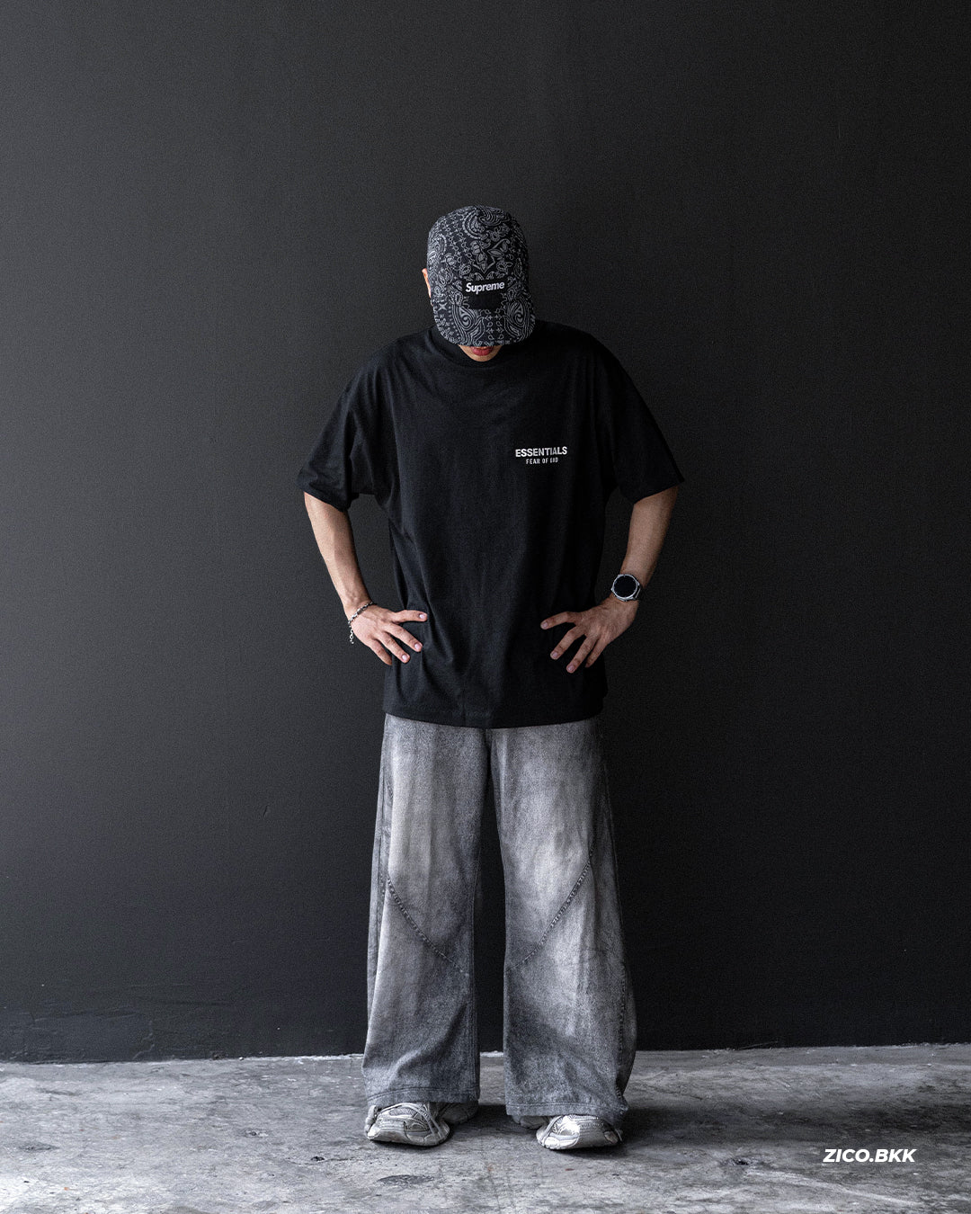 Supreme Reflective Bandana Sunshield Camp Cap (SS26)