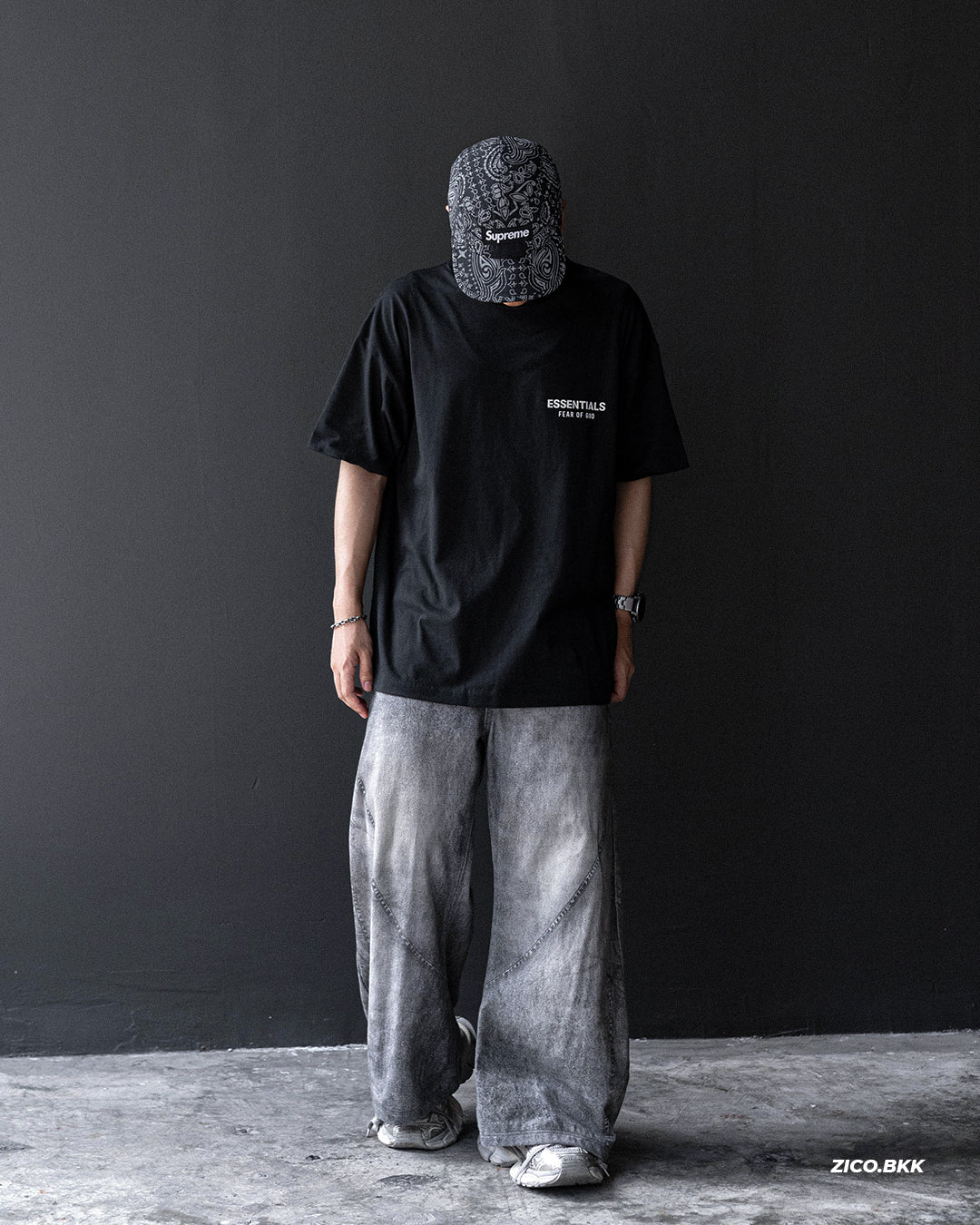 Supreme Reflective Bandana Sunshield Camp Cap (SS26)