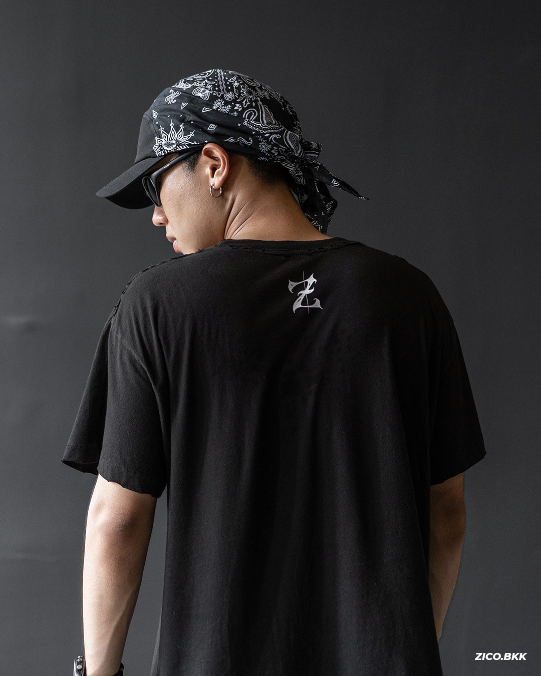 Umbro Pattern Scarf Sun Cap - Black
