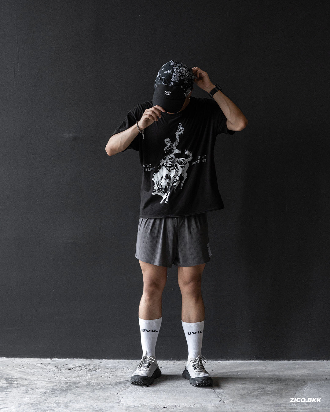 Umbro Pattern Scarf Sun Cap - Black