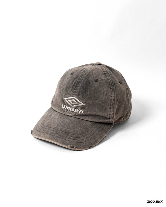 Umbro Essential Damage Washing Ball Cap - Brown
