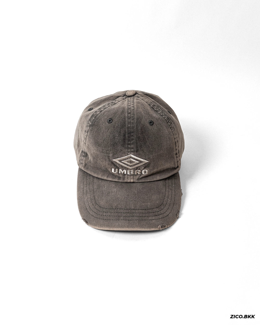 Umbro Essential Damage Washing Ball Cap - Brown