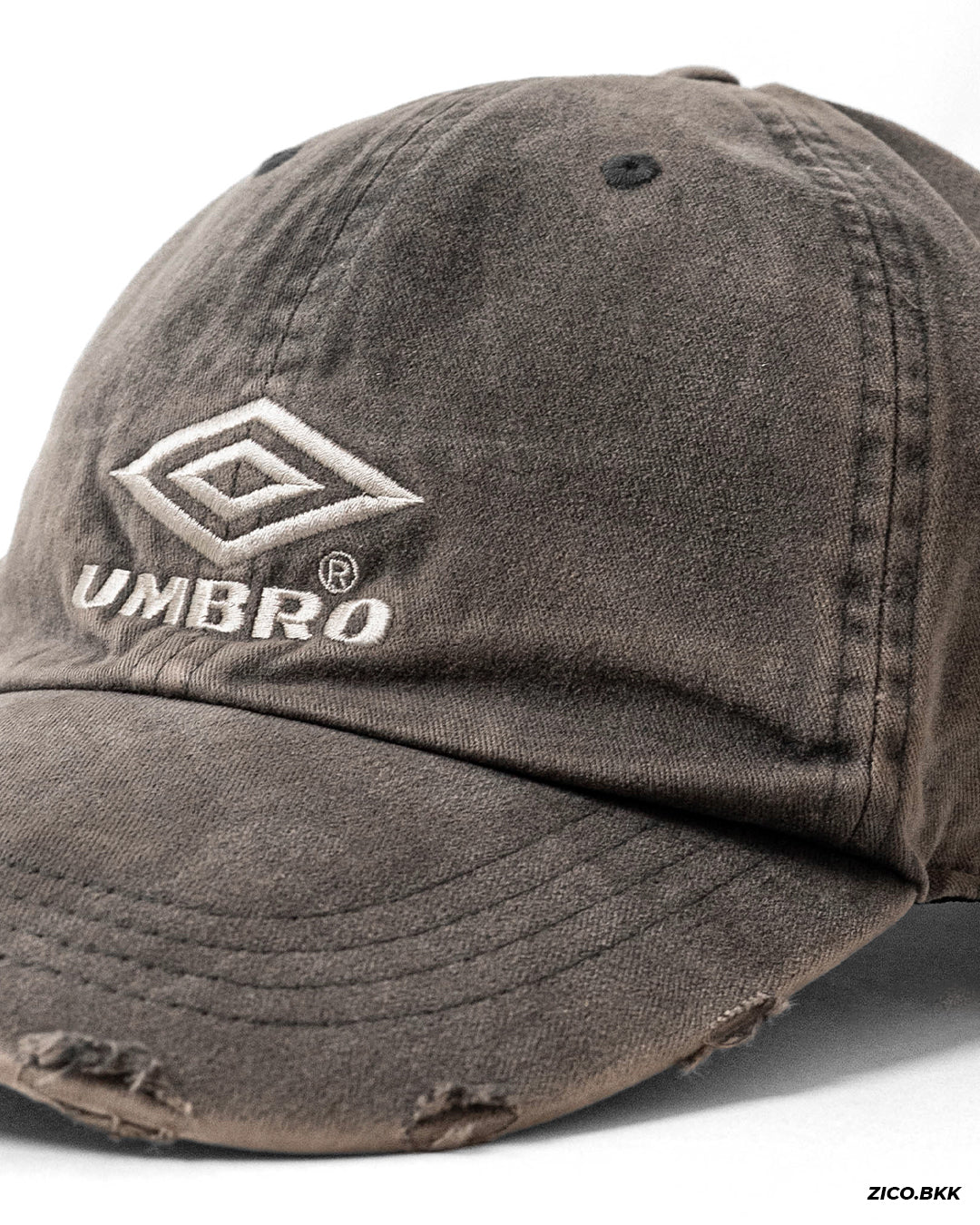 Umbro Essential Damage Washing Ball Cap - Brown