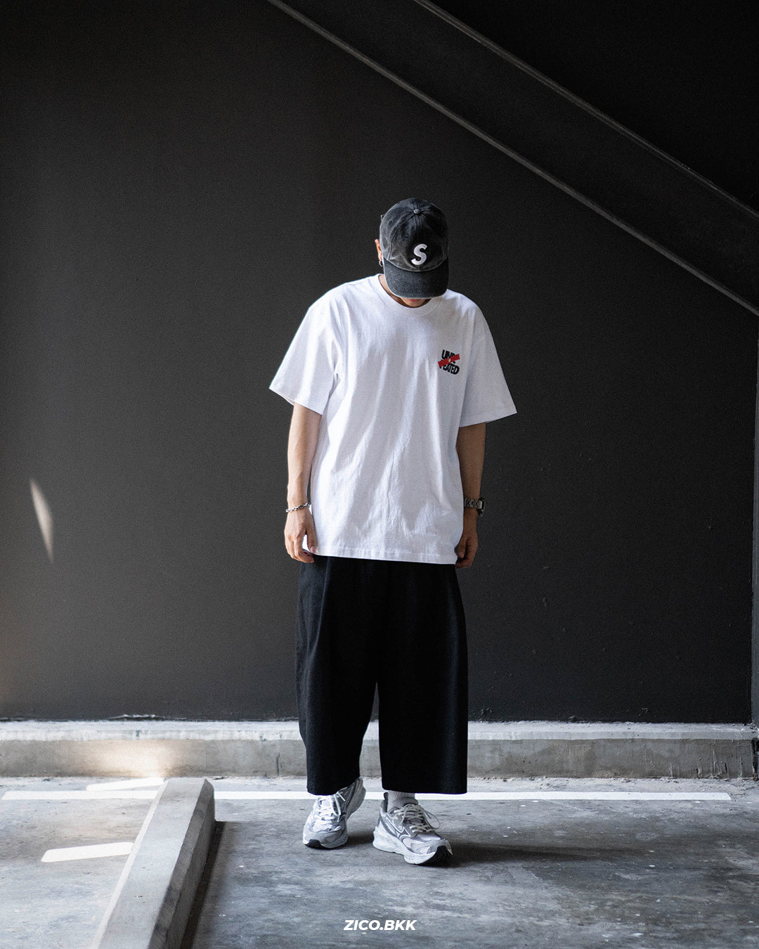 Undefeated Icon Pattern Tee (SS26) - Undefeated T-Shirt | ZICO.BKK