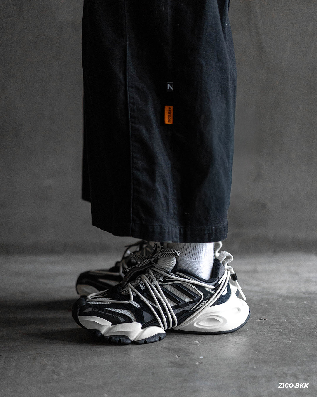 Adidas XLG Runner Deluxe 2.0 [KZ7200]